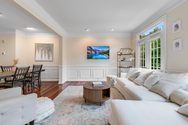 Building Photo - 11426 Summer House Ct