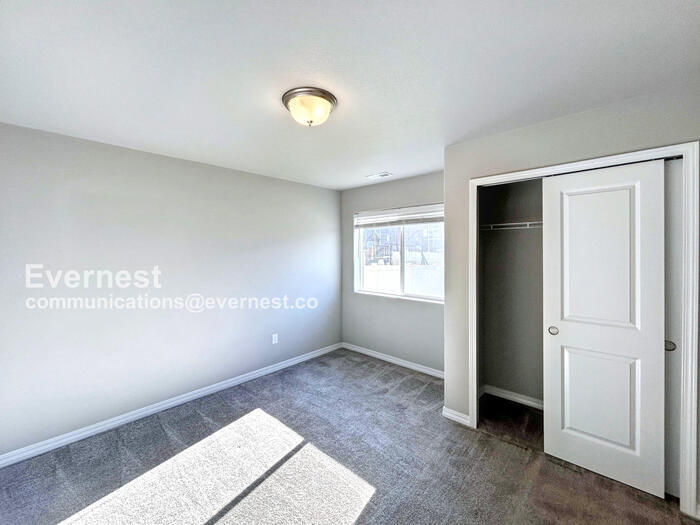 Building Photo - 1059 Cana Grove