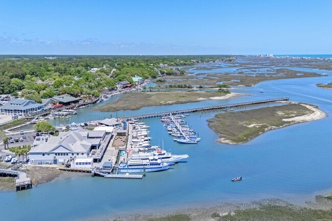 Building Photo - Live the Coastal Lifestyle in This Cypress Keys Beauty!