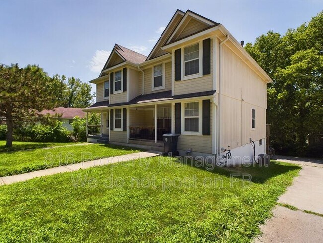 Building Photo - 2314-2316 Monroe Ave