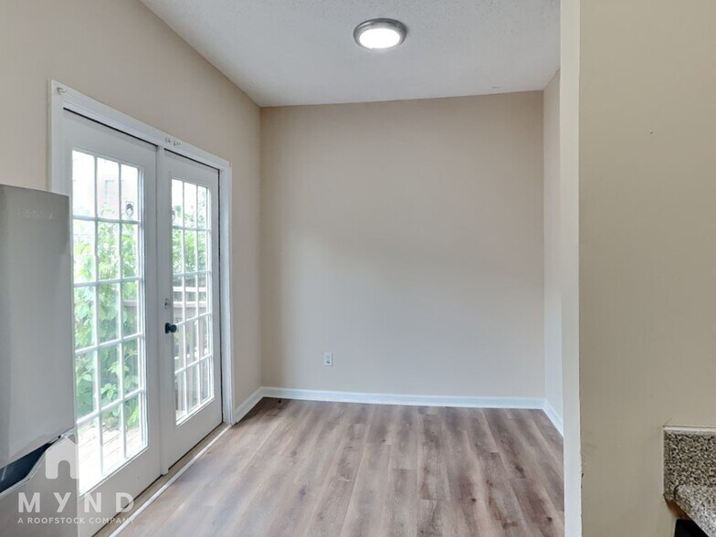 Building Photo - 3607 Ginnis Dr SW