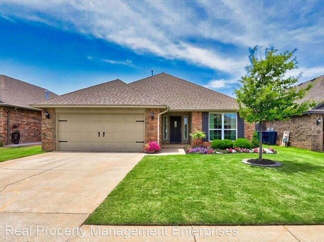 Primary Photo - 3 br, 2 bath House - 17609 Red Tailed Hawk...