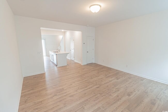 Building Photo - 235 Crescent Wy