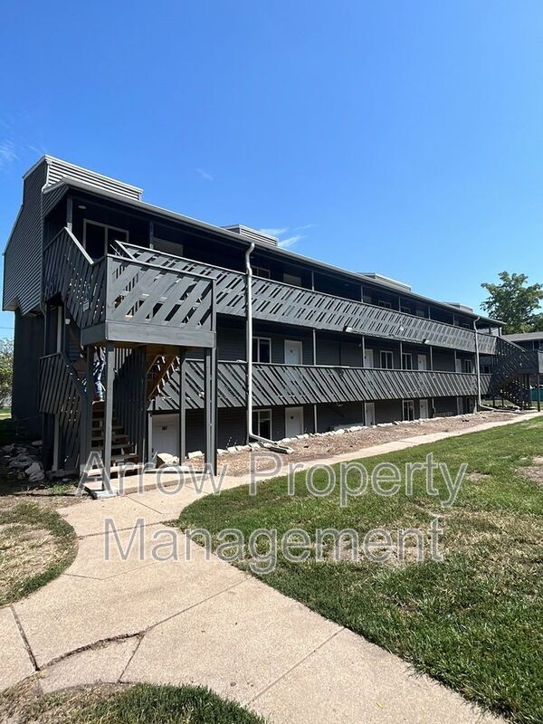 Building Photo - 877 N 26th St