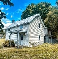 Building Photo - Handyman Special! Rent or Rent-to-Own – 3 Bedroom, 2 Bath House with a Spacious Yard