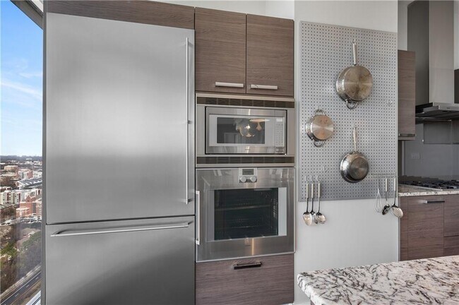 Building Photo - 45 Ivan Allen Jr Blvd NW