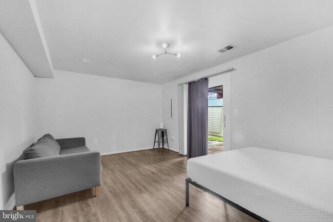 Building Photo - 7113 Latour Ct
