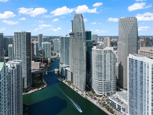 Building Photo - 300 Biscayne Blvd Way