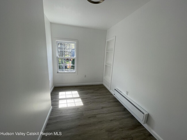 Building Photo - 19 Broadhead St