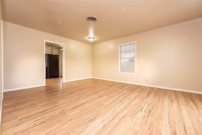 Building Photo - 7602 Delafield Ln