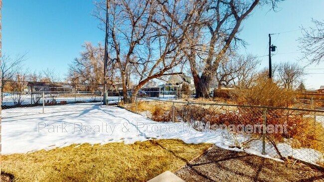 Building Photo - 5735 W 2nd Ave