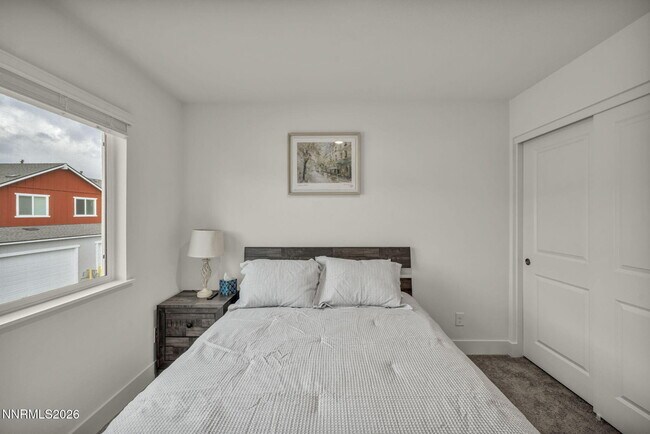 Building Photo - 1634 Icelandic Wy