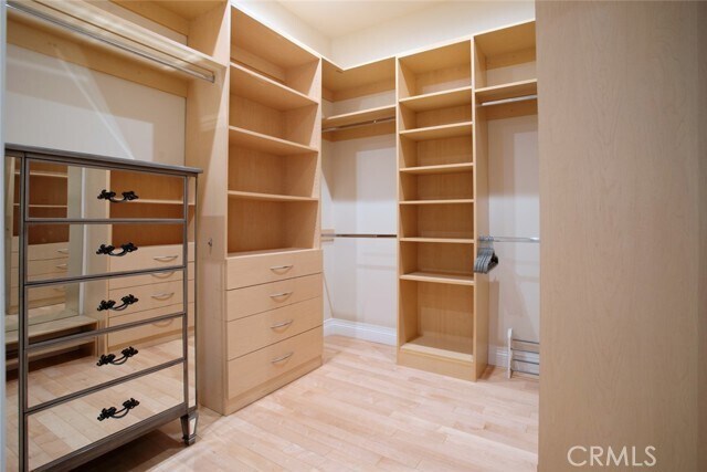 Building Photo - 12945 Calvert St