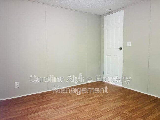 Building Photo - 3822 Towery Rd