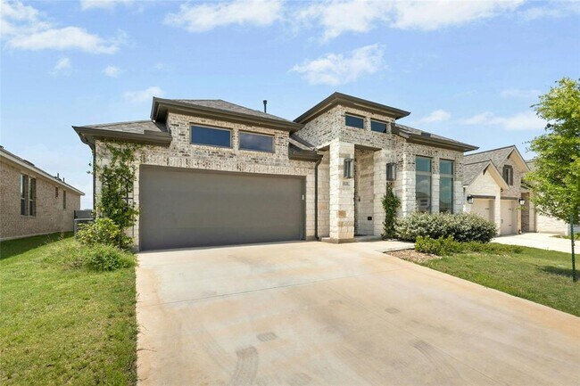Building Photo - 1121 Spring Gulch Ln