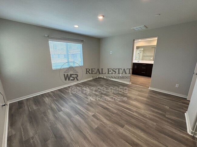 Building Photo - 12843 Greenstone Way