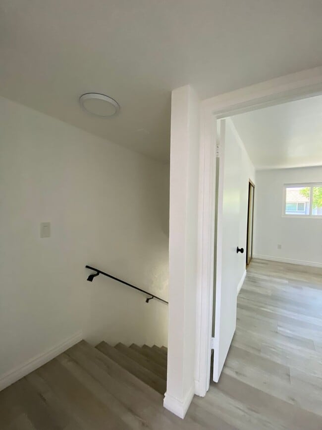 Building Photo - Harbor Village 2 bedroom Condo *OPEN HOUSE - SEE DATES AVAILABILITY*