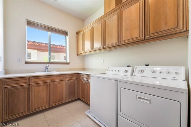 Building Photo - 27 Grand Miramar Dr