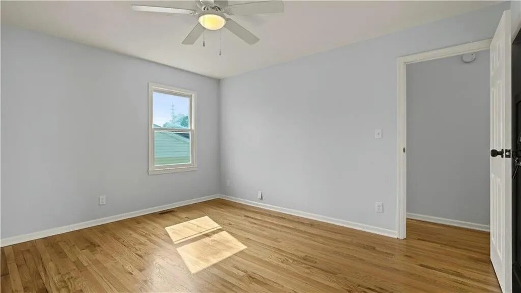 Building Photo - 16400 E 17th St S