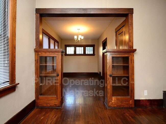 Building Photo - 342 N 36th Ave