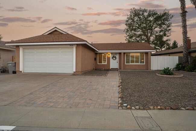 Building Photo - 7630 Andasol St