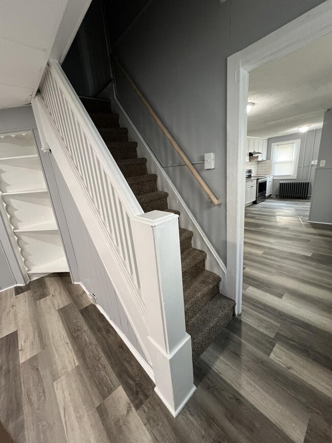 Building Photo - 85 Chestnut St