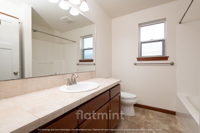 Building Photo - 4418 137th Pl SE