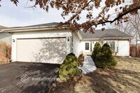 Building Photo - 3621 Shannon Ct