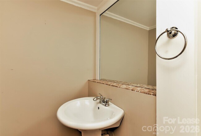 Building Photo - 1215 Sewickley Dr