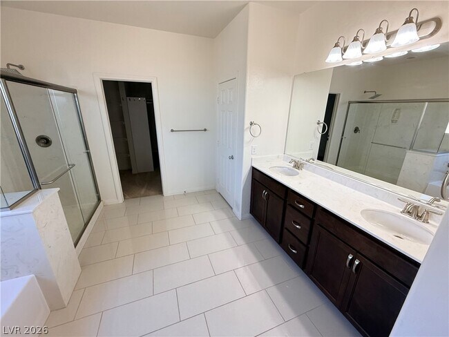 Building Photo - 364 Moon Aura Ave