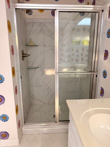 Building Photo - 2612 Leeshire Ct