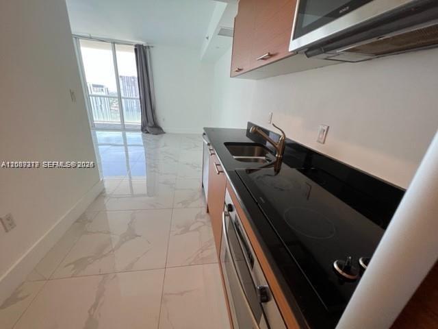 Building Photo - 50 Biscayne Blvd