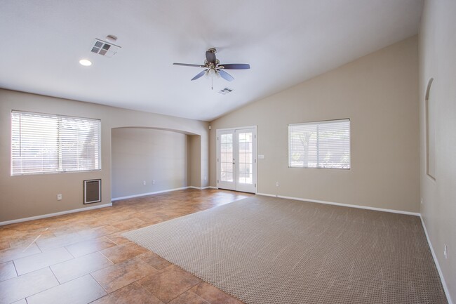 Building Photo - 8161 Walton Mills Ct
