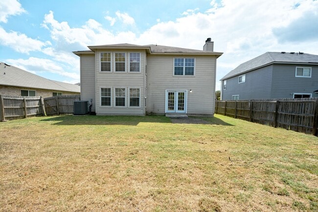 Building Photo - 858 Lincolnshire Dr