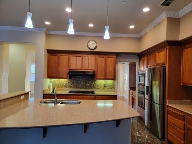 Building Photo - 469 Hawk Dr