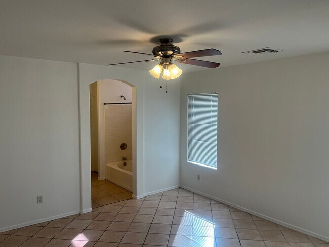 Building Photo - 13225 W Desert Ln