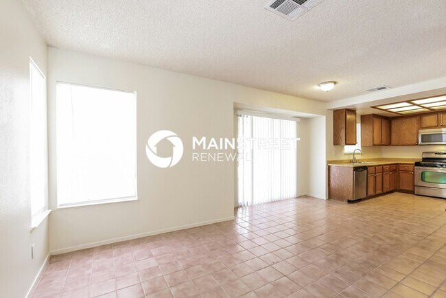 Building Photo - 3 Bedroom Pet-Friendly Home in Henderson, NV with Main Street Renewal