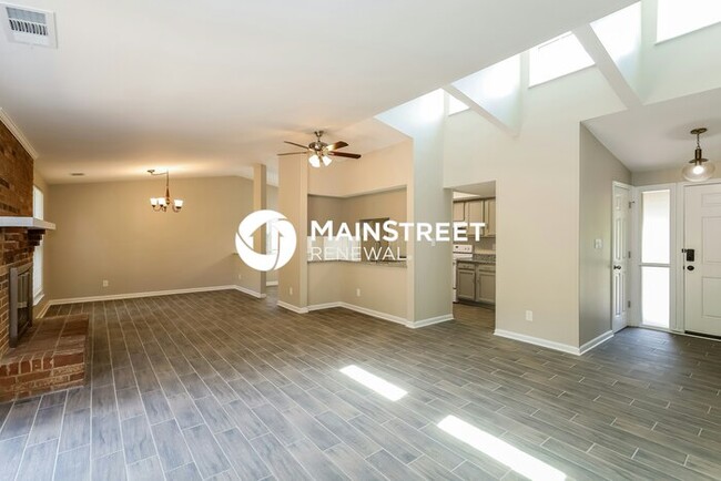 Building Photo - 8116 Ivy Falls Ct
