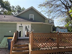 Building Photo - 59 Olcott St