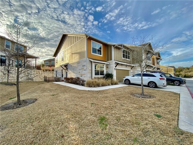 Building Photo - 516 E Slaughter Ln