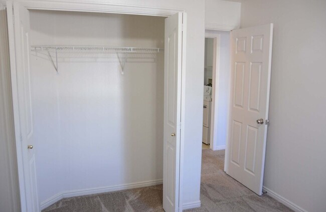 Building Photo - 1411 S 1020 W