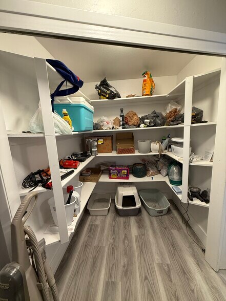 Building Photo - 4169 S Village Ln