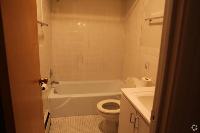 Bathroom - 452 Oakdale