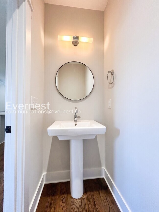 Building Photo - Spacious 3-Bedroom Home in a Family-Friendly Community / Pet Friendly / Available Now!/