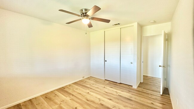 Building Photo - Beautiful Ranch-Style, Single-Story, on Co...