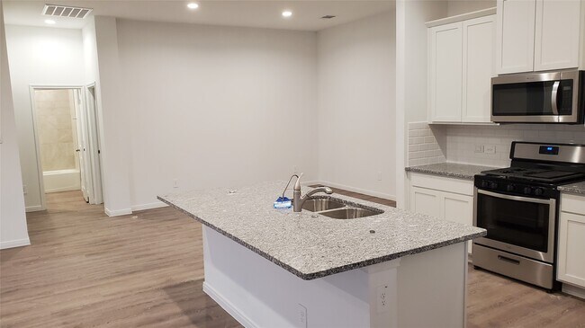 Building Photo - 1376 Grays Gully Dr