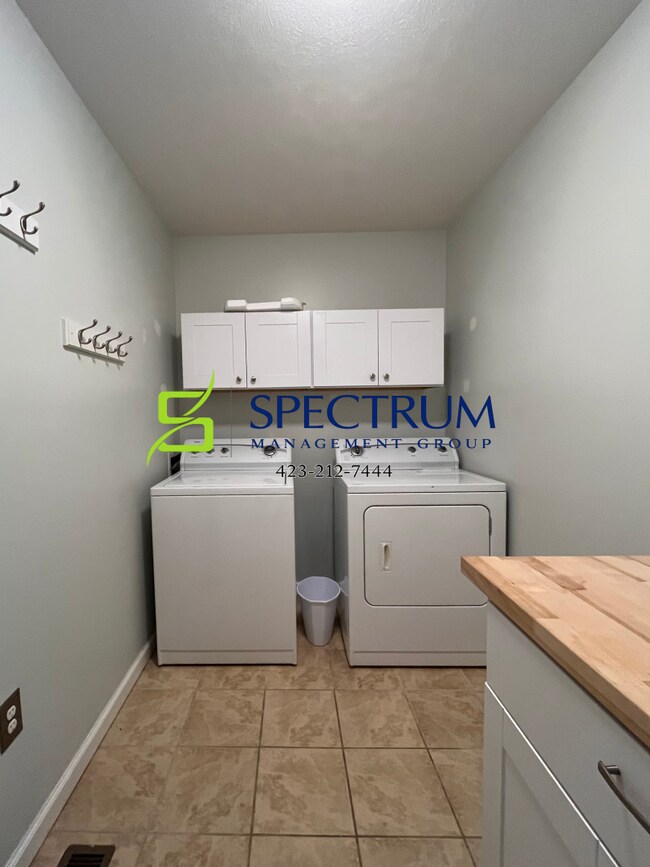 Building Photo - Now available 3 Bedroom 2 Bath Single Family Home - Morristown, TN