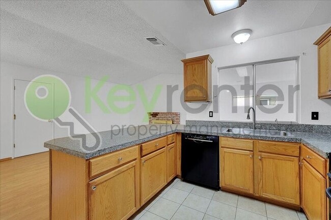 Building Photo - 3237 Irvindale Way