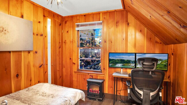 Building Photo - 26776 CA-189