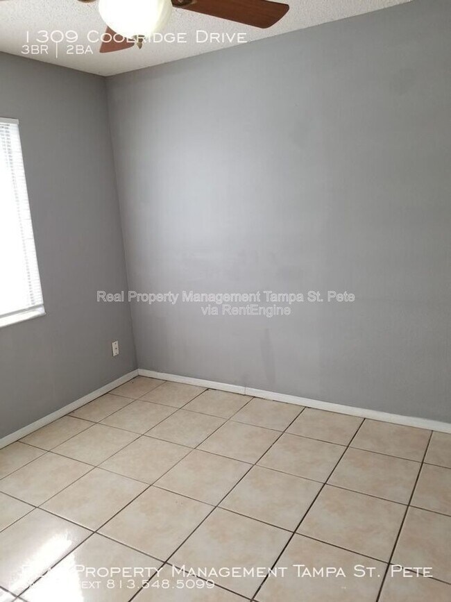 Building Photo - 1309 Coolridge Dr